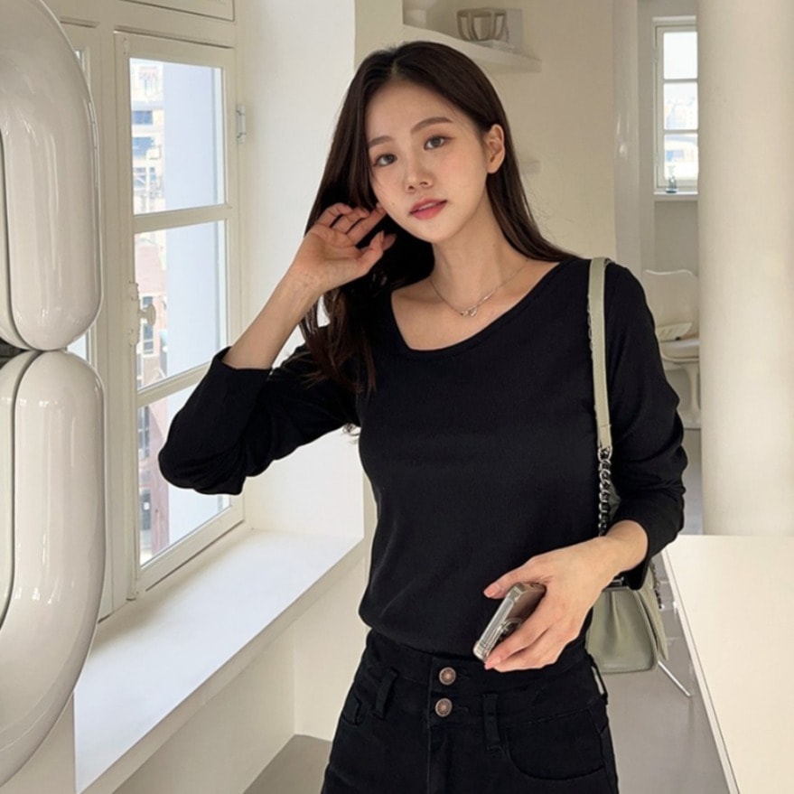 トップス Tシャツ トップス ビッグT 袖あり 長袖 スクエアネック タイト 細身 きれいめ シンプル カジュアル 大人 上品 おしゃれ お洒落 かっこいい 大人女子 こなれ感 ラフ ガーリー 無地 9,457円