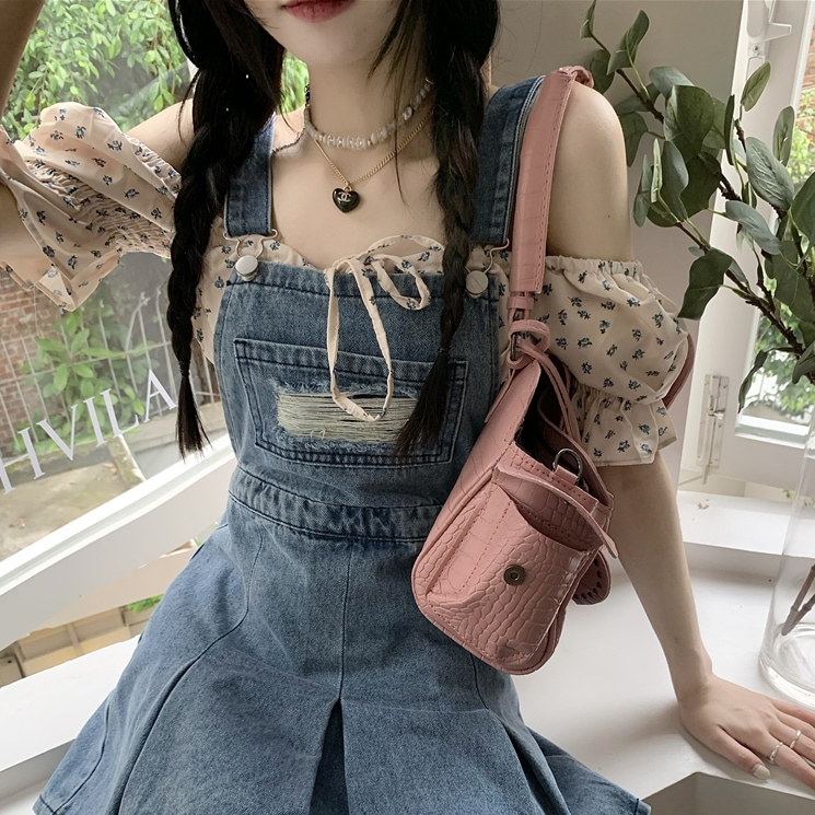 デニムジャンバースカート ワンピース ジャンパースカート ジャンスカ ミニ ミニ丈 袖なし ノースリーブ スクエアネック フレア Aライン ハイウエスト デニム かわいい 大人可愛い きれいめ