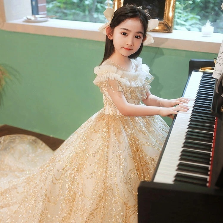 ピアノ発表会ドレス ロングドレス シャンパン色 子供ドレス キラキラドレス スパンコール トレーンドレス 女児ドレス 演奏会ドレス フォーマル 女の子ドレス キッズドレス パール オシャレ 100~1