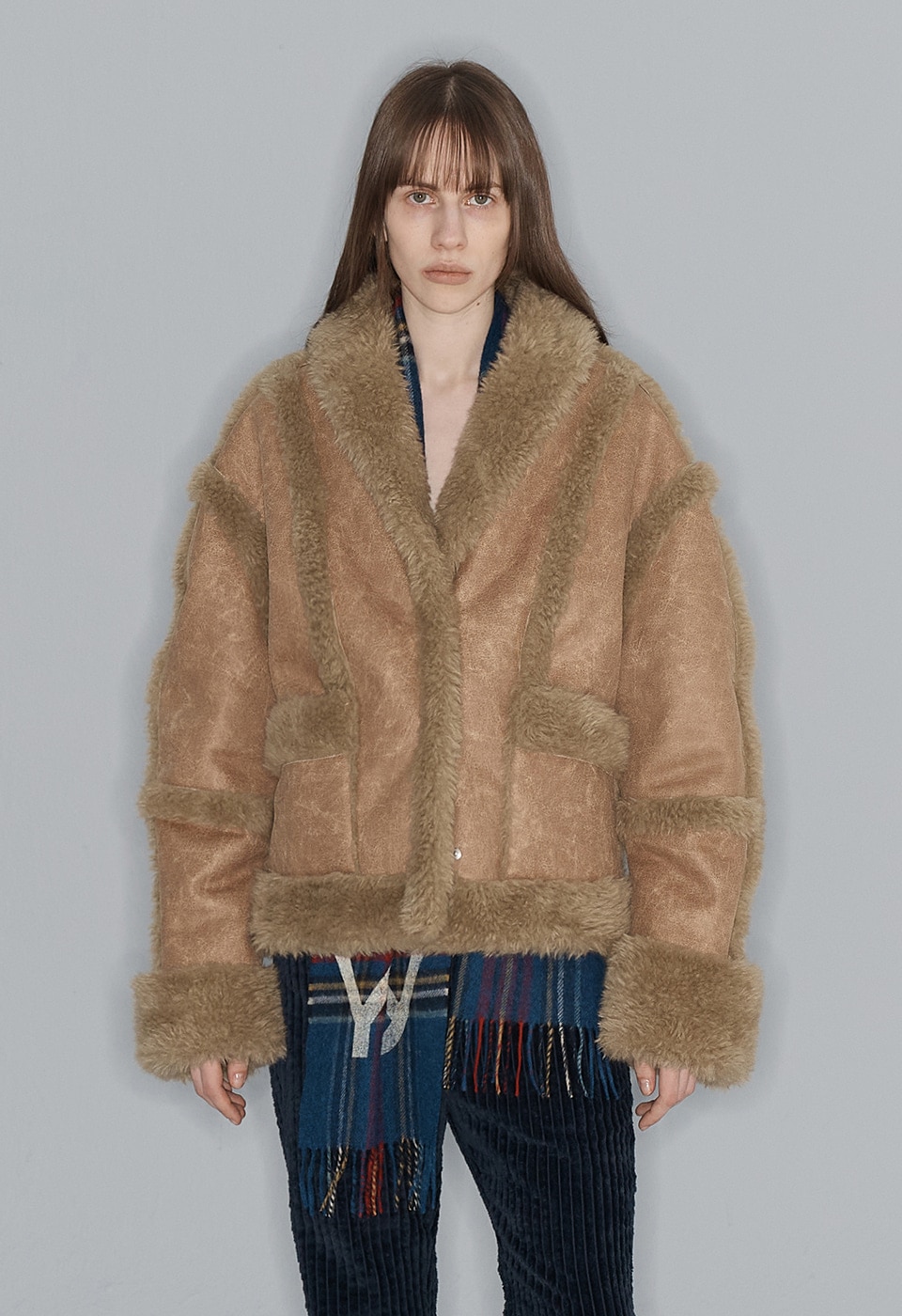 【OPEN Yy】 PANELED FAUX-SHEARLING JACKET : CAMEL