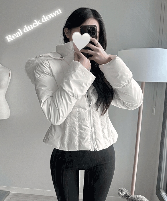 [低クオリティ商品比較x] ダックダウン パーカー フォックスファー 脱着 ライン くびれフィット ショートダウン
