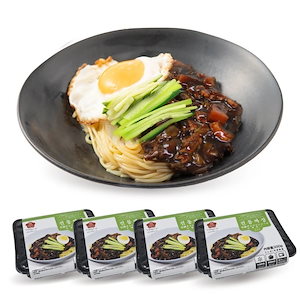 伝統チャジャンソース 300g x 4個 (注意) ソースのみ商品です 韓国式中華の定番 韓国料理 韓国食品 お取り寄せグルメ 冷凍食品 韓国グルメ ミールキット メガ割