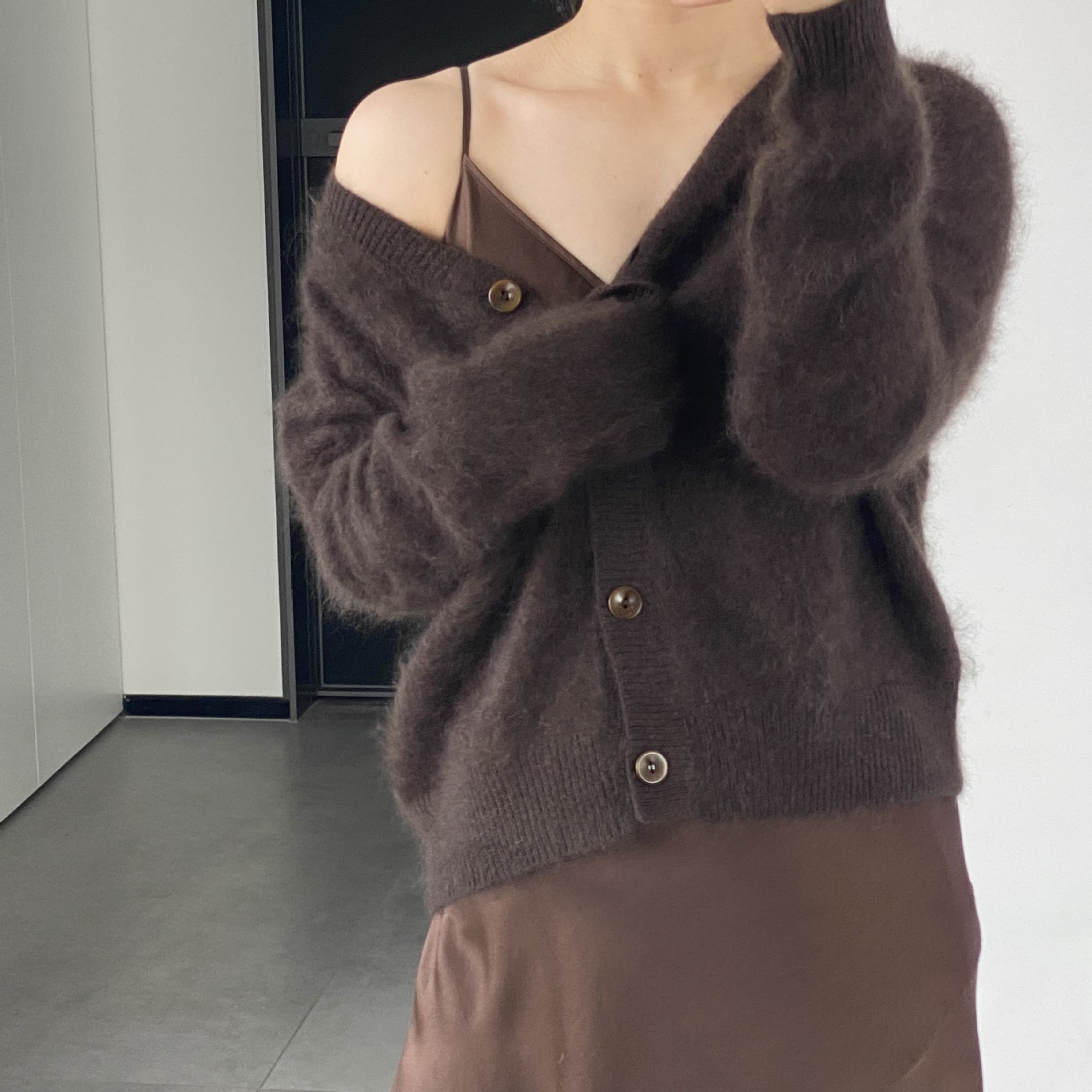 羊毛100% カーディガン 起毛ジャケット 無地 暖かい セーター カーディガン 抜け落ちない C9115