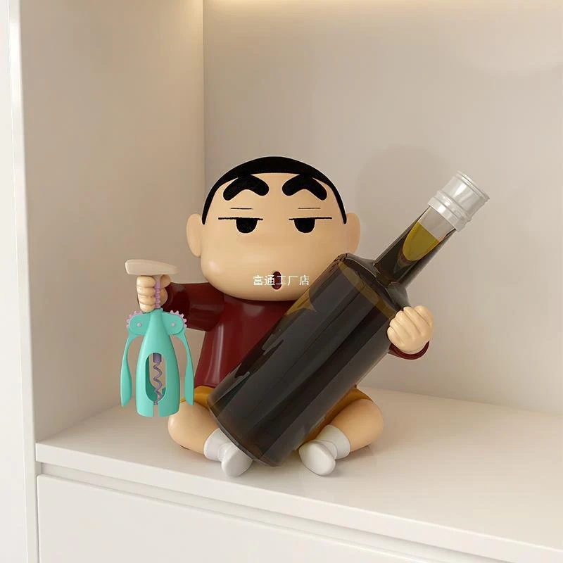 推薦するクリエイティブなハイエンド雰囲気のクレヨンしんちゃん人形リビングルームデスクトップワインラックワインキャビネットライト豪華な装飾装飾品