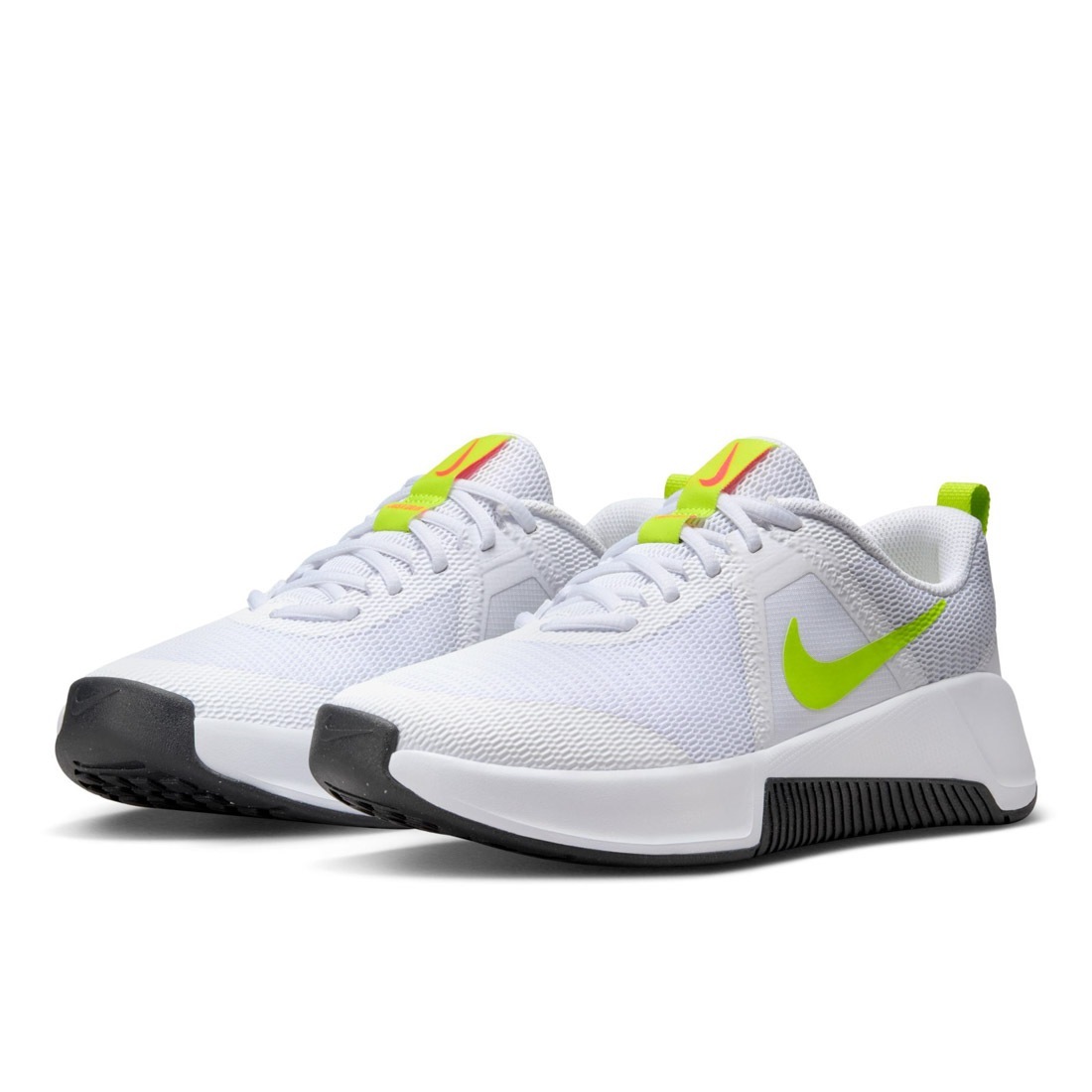 レディース ナイキ MC トレーナー 3 FQ1830-107 ランニングシューズ トレーニング ウォーキング 運動 フィットネス スポーツ ジム