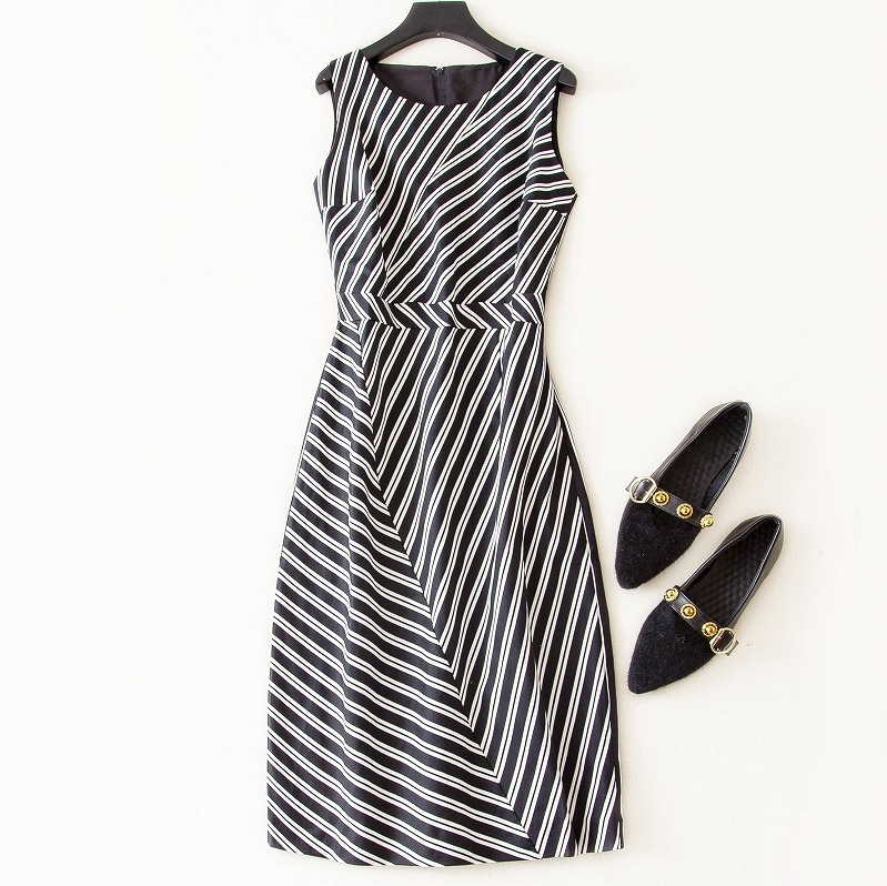 白黒 レディース 骨格ストレート お宮参り 七五三 二次会 演奏会 着やせ ノースリーブ ミセス フォーマルドレス フォーマル 発表会 ストライプ iライン ワンピース 結婚式 パーティードレス