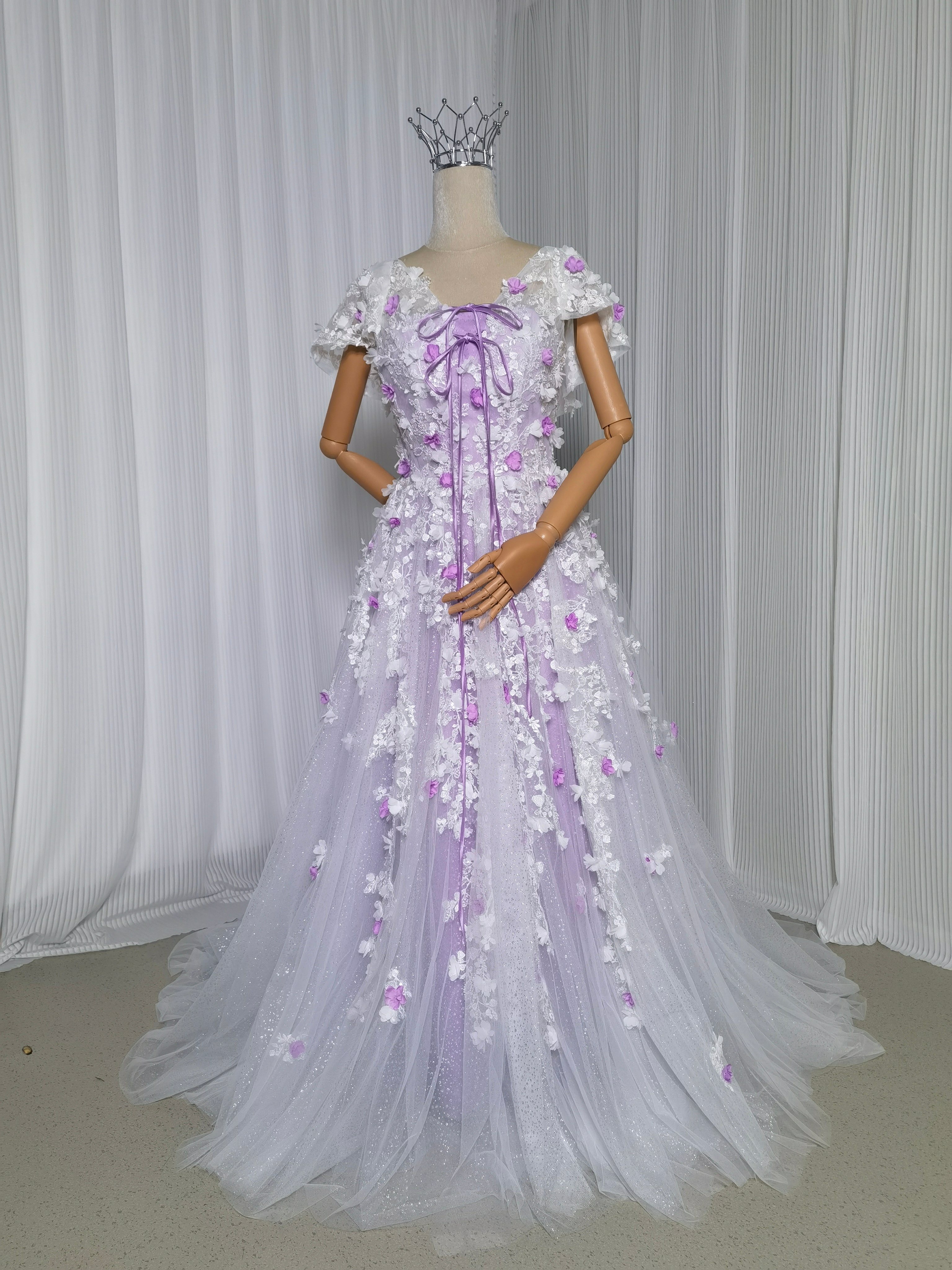 美品！カラードレス オーキッド フレンチスリーブ 3D立体レース刺繍 キラキラ光る刺繍 背中見せ 可愛い 花嫁