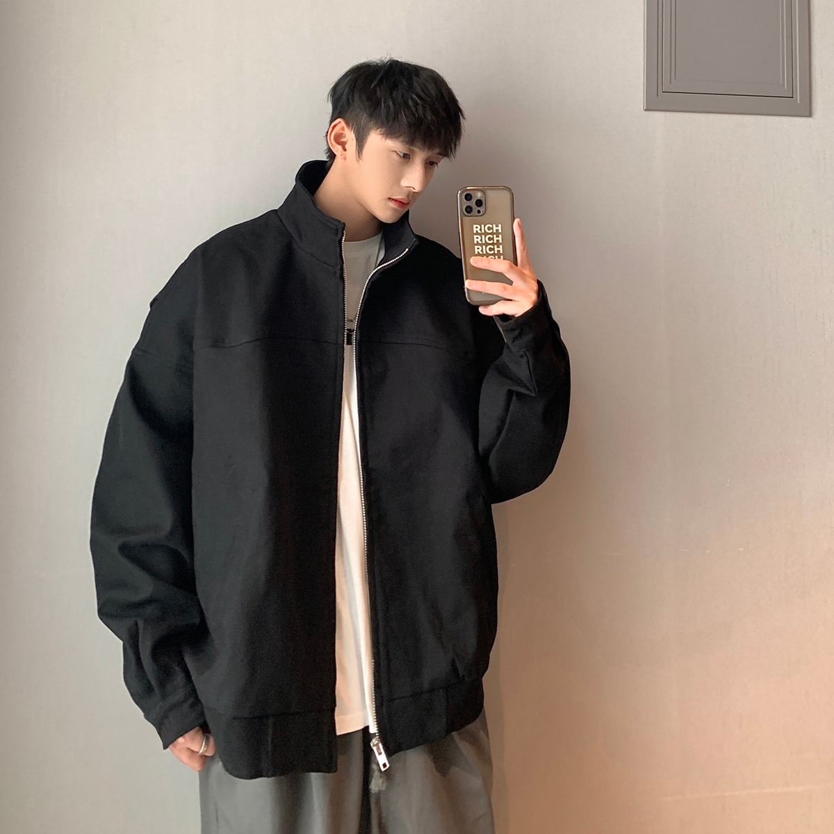 アメリカンレトロジャケットメンズ春の新しいデザインのニッチなハイストリートタイドブランドのルーズトップカジュアルワークウェアのジャケットの感覚