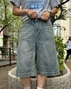 ブルー