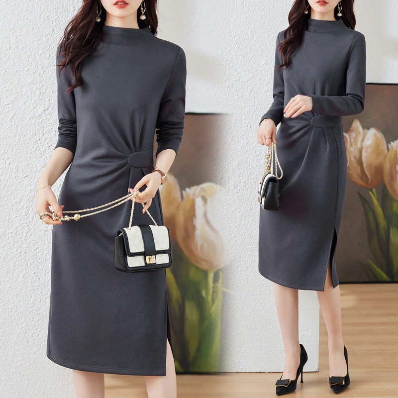 高級な秋の新着スタイリッシュでシックスリムでエレガントなレトロスタイルのミドル丈長袖ドレス