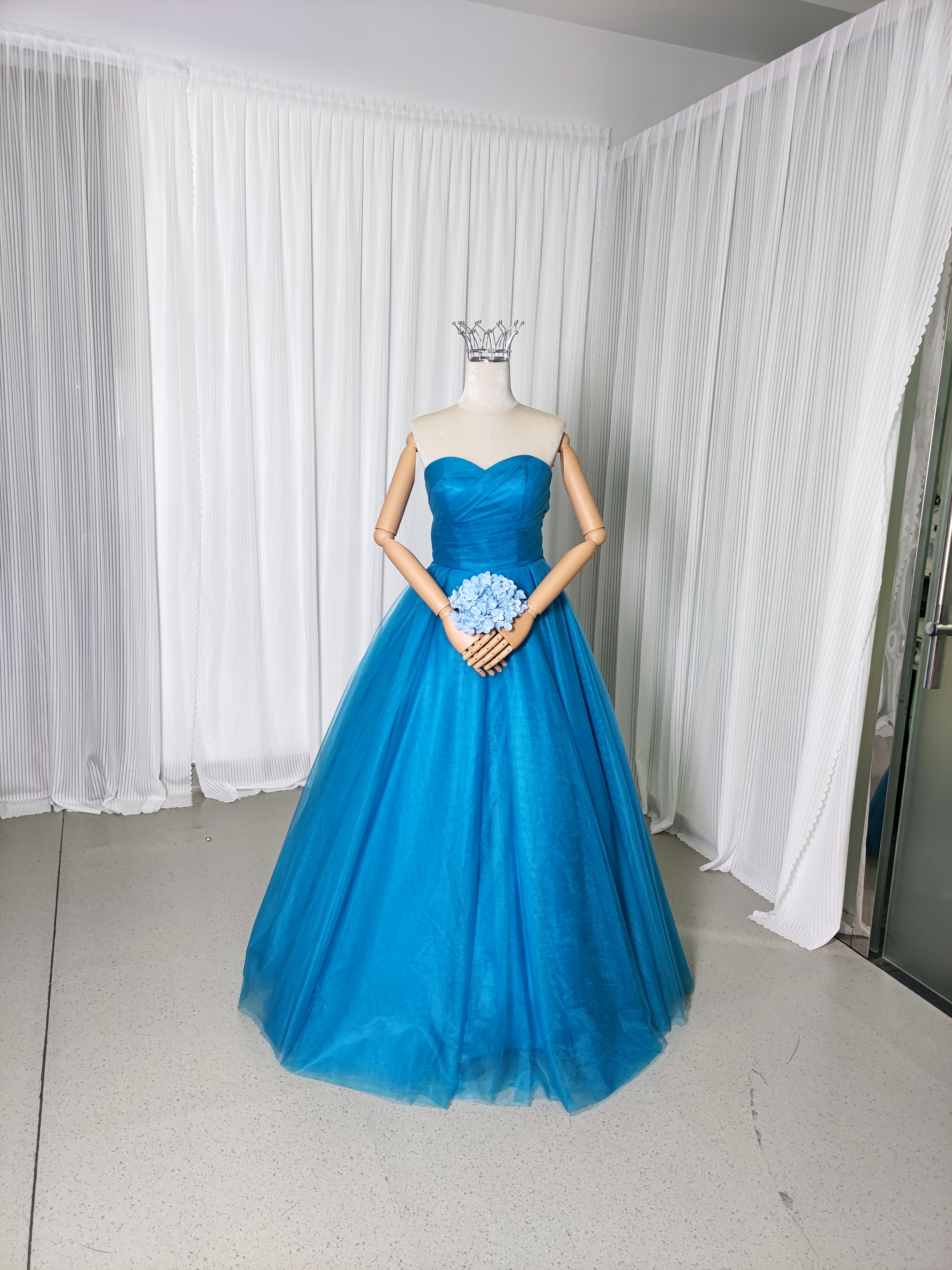 カラードレス ブルー ベアトップ ロング チュールスカート 編み上げ 披露宴 演奏会 前撮り