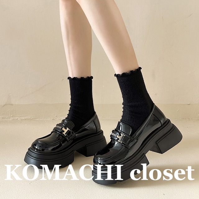 厚底ローファー 黒 ブラック エナメル 韓国 オルチャン レディース ローファー おでこ靴 バックル ラウンドトゥ 厚底 低めヒール ローヒール 通勤 通学 可愛い 大人可愛い かわいい お洒落