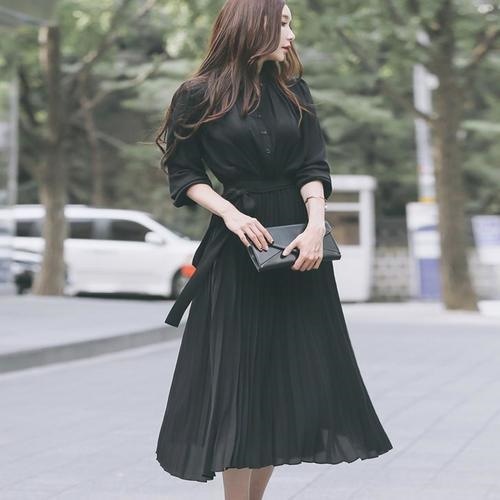 1535.ウエストリボンプリーツワンピース（ブラック） 2019 春夏 sale お呼ばれ 女子会 食事会 通勤 通学 お出かけ レストラン パーティー