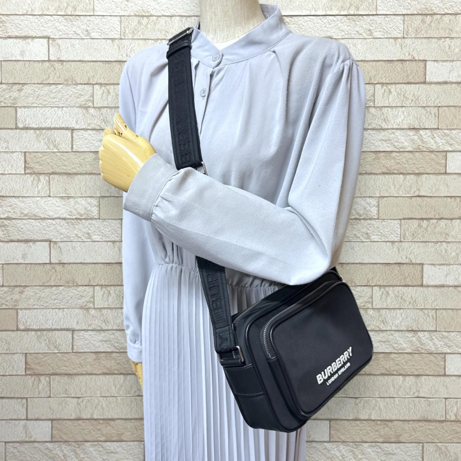 バーバリー ショルダーバッグ ナイロン 8049094 ブラック BURBERRY 中古
