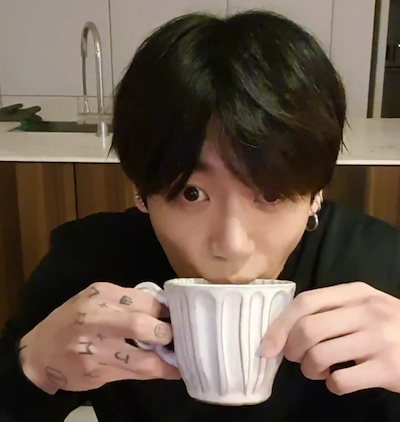 Qoo10] BTS ジョングク愛用 マグカップ VB : キッチン用品