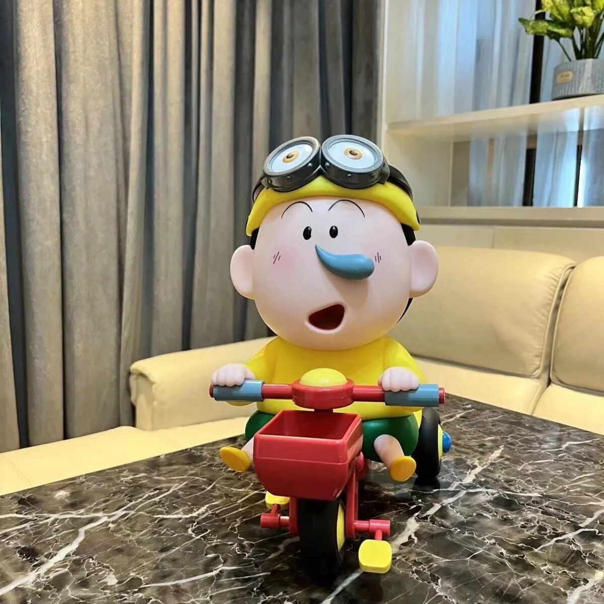 自転車小呆小新戦車風間徹石小呆小葵白手は客間の置物を作っている