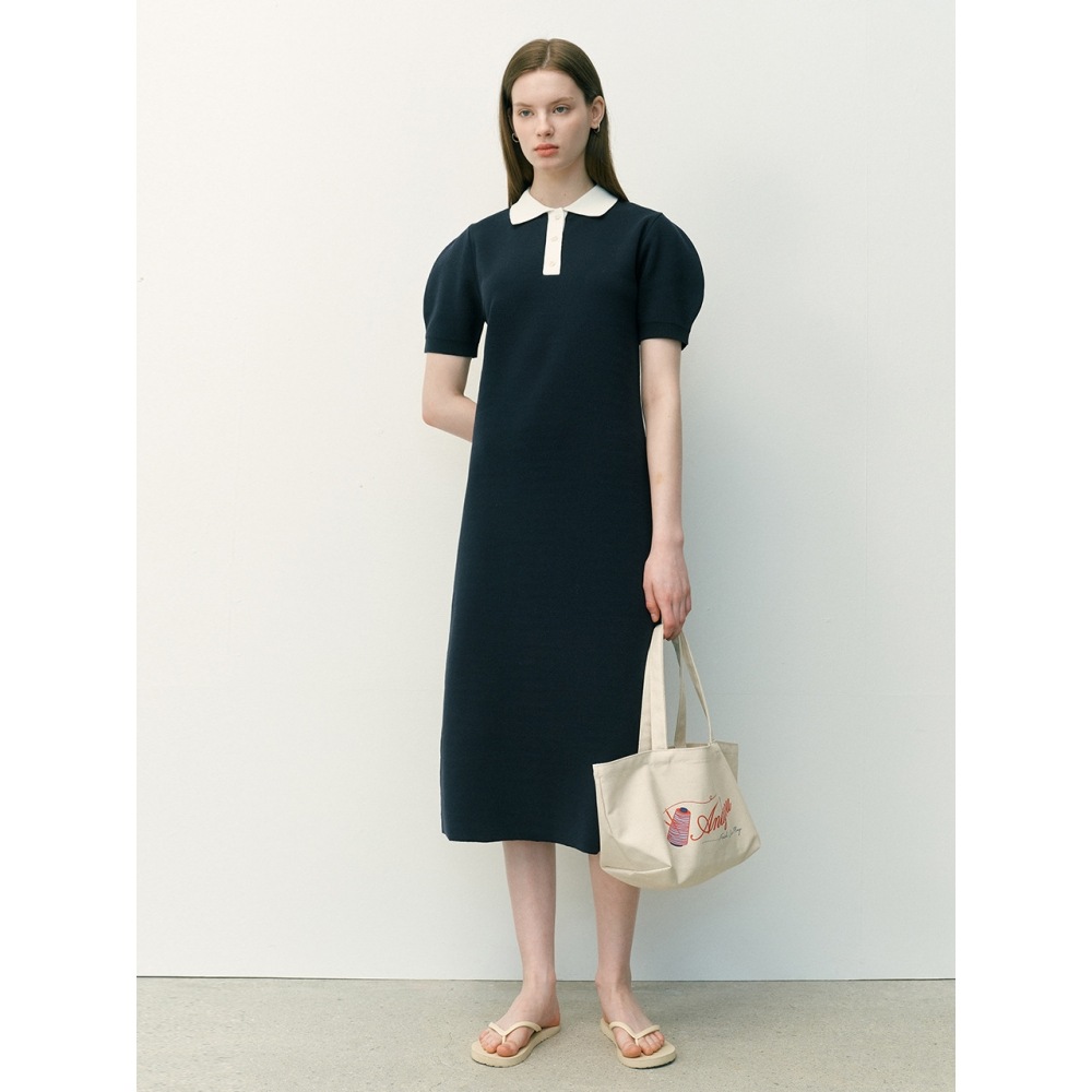 AND YOU ウィンドーラパフスリーブ配色襟ニットロングワンピース (ネイビー)