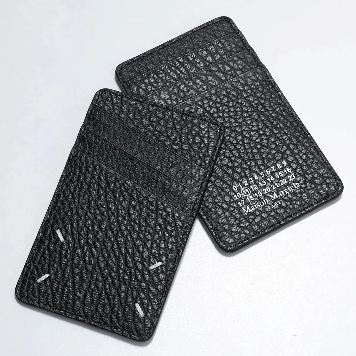 MAISON MARGIELA メゾンマルジェラ 11 カードケース SA1VX0017 P4455 レディース バーティカルカードホルダー ミニ財布 パスケー