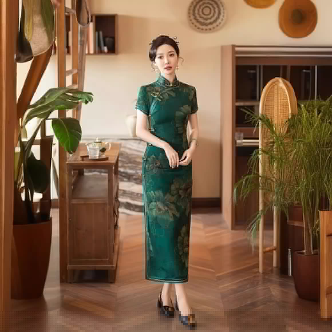 ワンピースドレスドレス長い広い縁の近袖チェンサム2025春と夏の伝統的な民族スタイル両面フラワーバスケットドレス