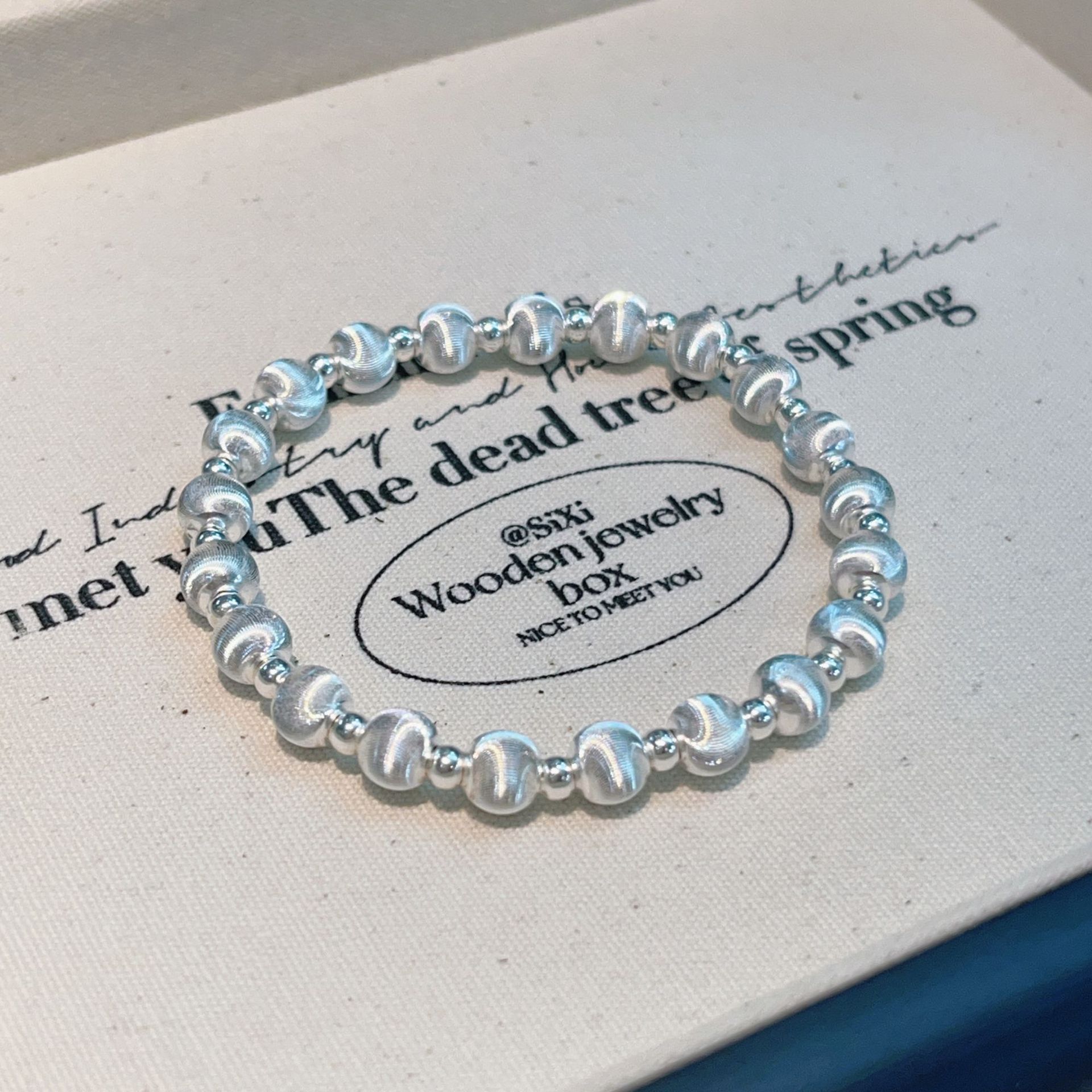 色褪せないins風キャッツアイビーズブレスレットレディース夏韓国風絶妙な手飾りゴム紐 Bli254