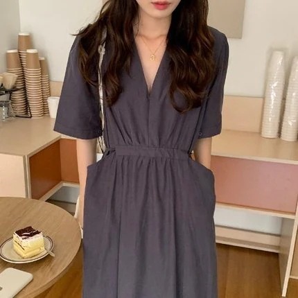 ネック半袖ワンピース ワンピース ワンピドレス 袖あり 半袖 Vネック ペプラム ポケット かわいい 大人可愛い きれいめ シンプル カジュアル 大人 上品 おしゃれ お洒落 レトロ 大人可愛い