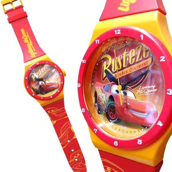 安価 壁掛け時計 ウォールクロック 腕時計型 Cars　カーズ ディズニー 掛け時計 セール にも プレゼント お誕生日 お祝い 入園 入学 誕生祝い 雑貨 Pixar Disney 時計 レッド 掛時計