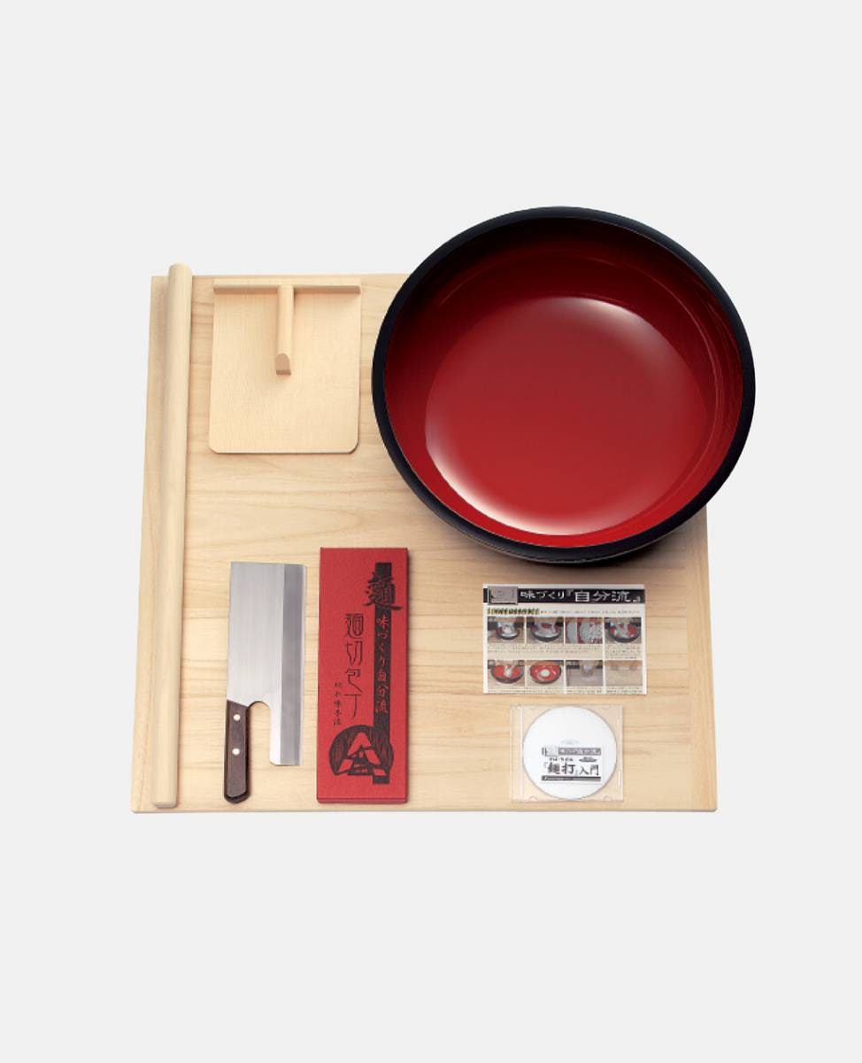 普及型麺打ちセット（大）（そばうどんDVD付） 麺台こね鉢が大きいので麺打ち作業が楽にできます！ A 26,248円