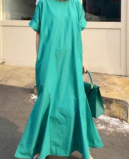 お洒落 かっこいい い ラフ 襟なし メンズライク 袖付き 10代 おしゃれ かわいい 主役級 女子 夏 レディース ワンピース カジュアル こなれ感 ラウンドネック 個性的 存在感 ポケット マキシ 7,026円