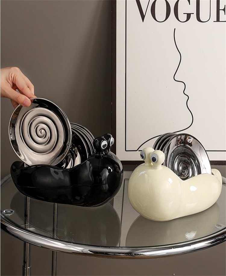 早い者勝ち 6個皿 陶磁器皿 吐骨皿 家庭用 カタツムリ型 軽食皿 ゴミクズ皿 脱骨皿 菓子皿 大人気 皿セット