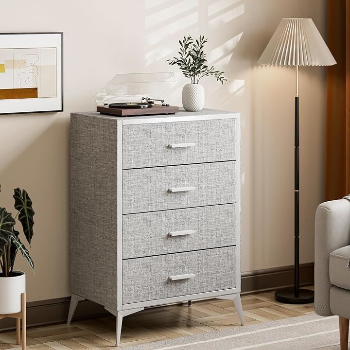 チェスト タンス 収納 引き出し 布製 洋服タンス おしゃれ たんす 衣類収納 大容量 ワイド リビング 寝室収納 転倒防止 安定感 組み立て簡単 一人暮らし( グレー, 4段4杯)