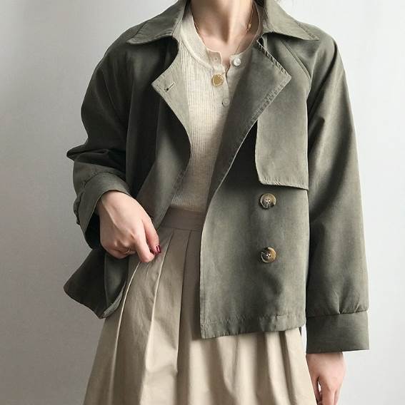 アウター ジャケット 上着 ショート丈 袖付き 長袖 襟付き前開き ボタン かわいい 大人可愛い