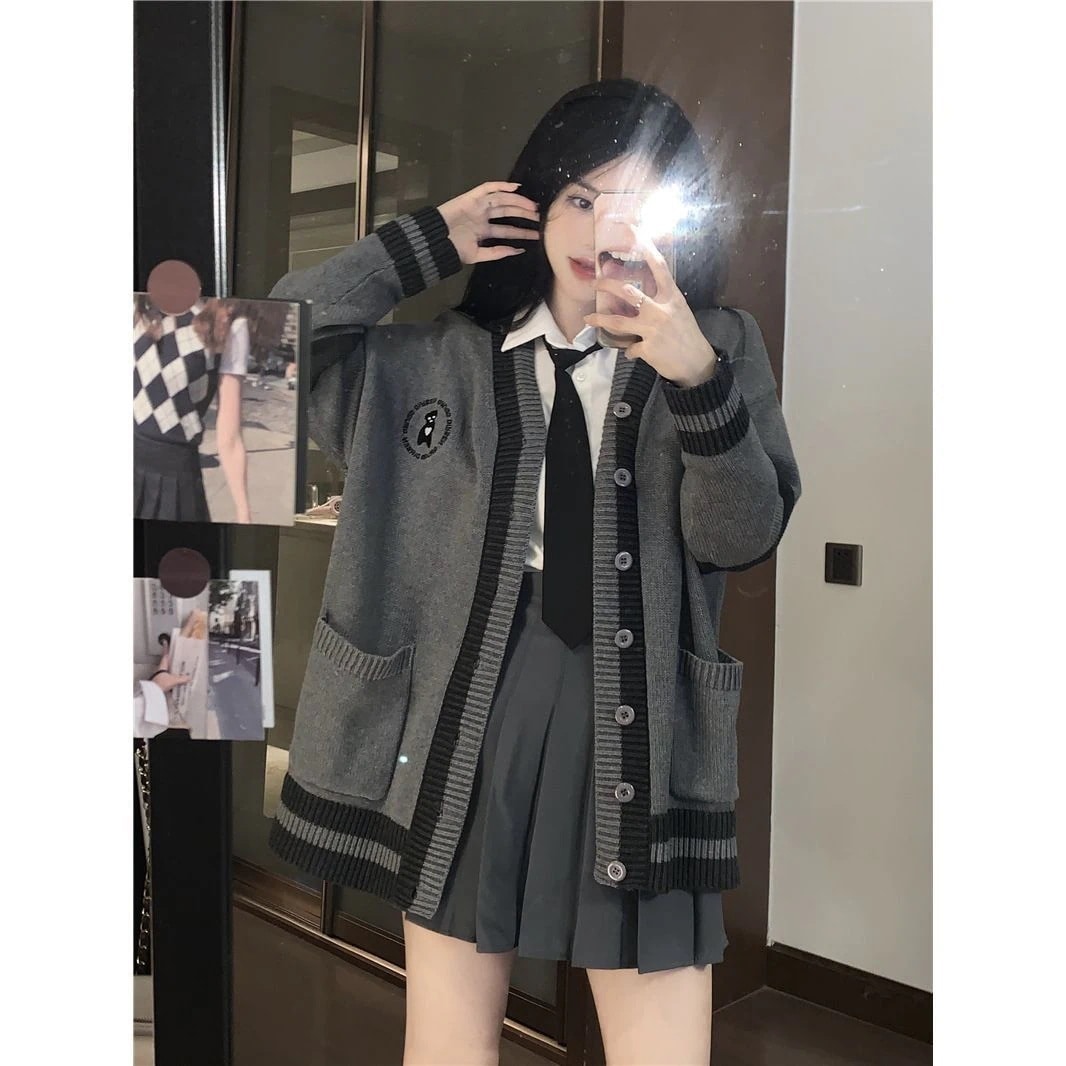 新作登場秋ジャケット涼しく楽ちんセットアップ3点セット春秋学院風グレーニットカーディガン+ネクタイシャツ+プリーツスカート制服レディース 韓国ファッション