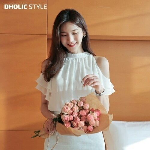 カットアウトフレアスリーブブラウス・p374653