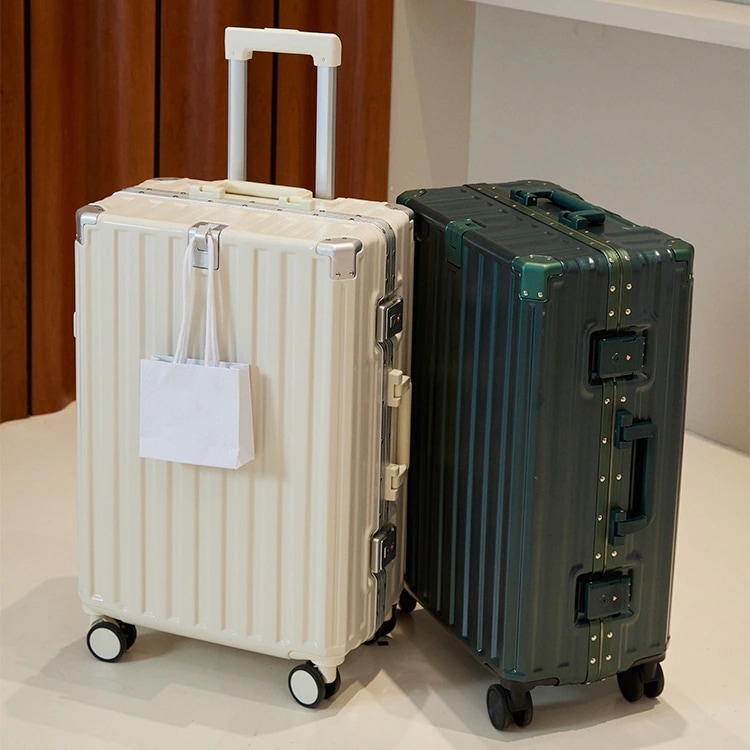 スーツケース 機内持ち込み キャリーケース 旅行バッグ 超軽量 万向輪 アルミフレーム 修学 出張