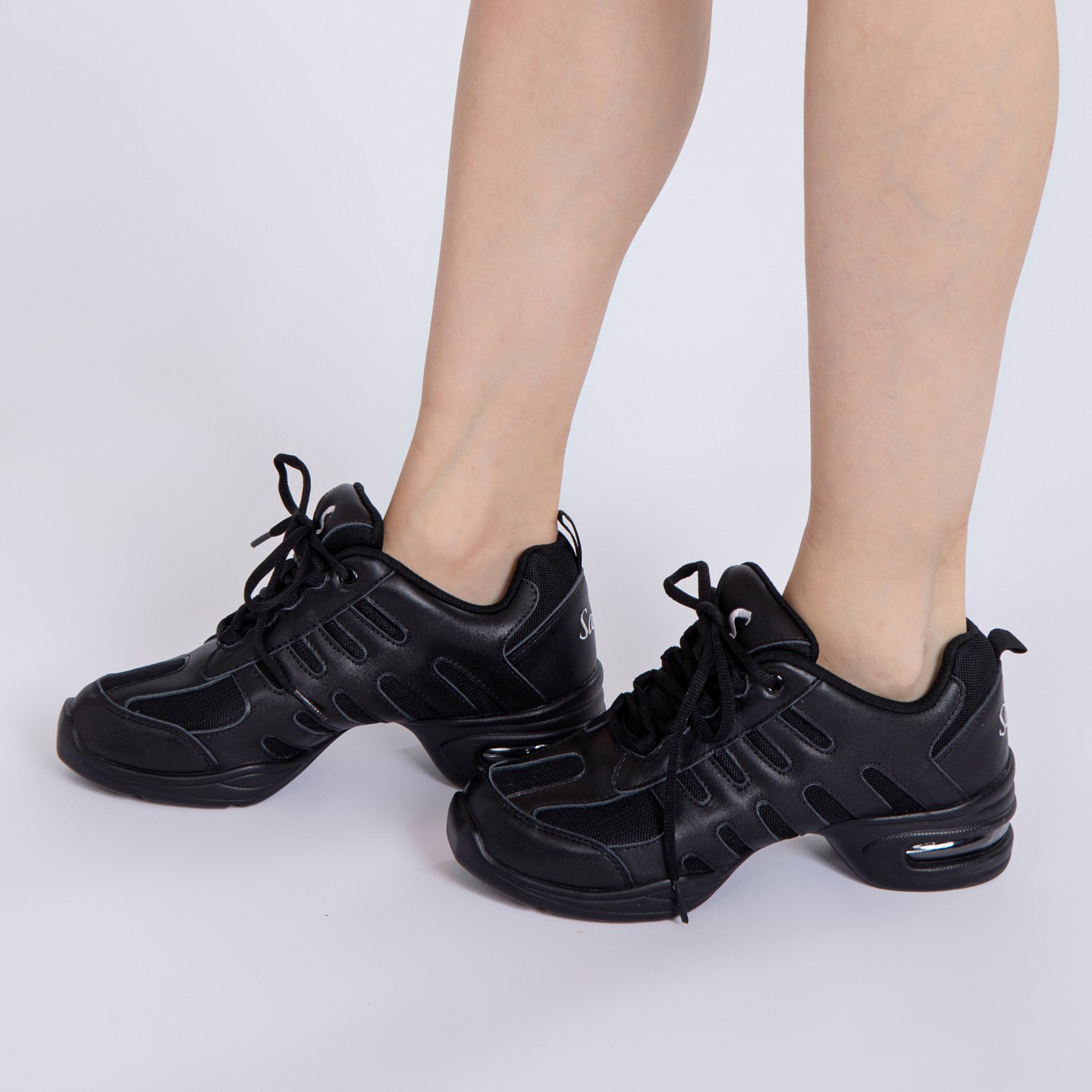 スニーカー 牛革 ユニセックス レディース メッシュ スポーツシューズ エアクッション 通気性 ダンス ジャズ スンバ モダン ヒップポップ H105LCO