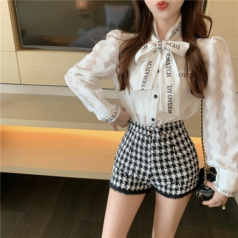 トップス ボトムス パンツ セットアップ可 レース シャツ ブラウス 白シャツ ボウタイ ショートパンツ 長袖 パフスリーブ スリム ロゴ リボン ハイウエスト 透け感 シースルー ツイード かわいい