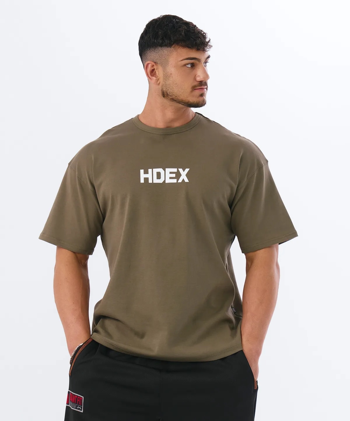 メインロゴ オーバーフィット 半袖Tシャツ