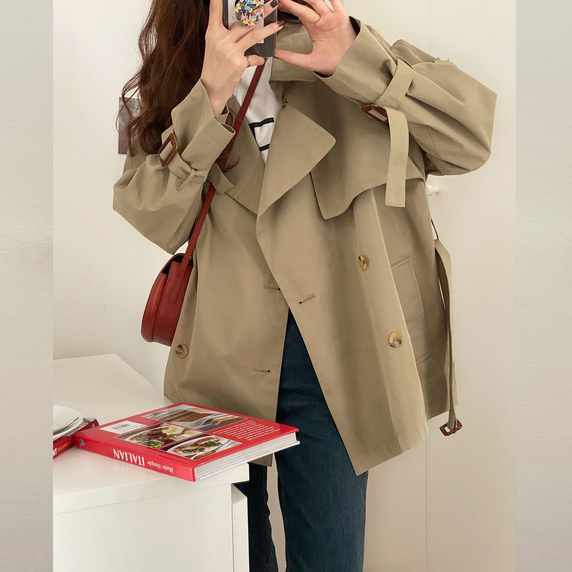 2024新作秋冬服 トレンチコート ニュースタイル 秋 おしゃれ 流行り ショット丈 コート 着痩せ トレンチコート 秋トレンチコート ジャケット