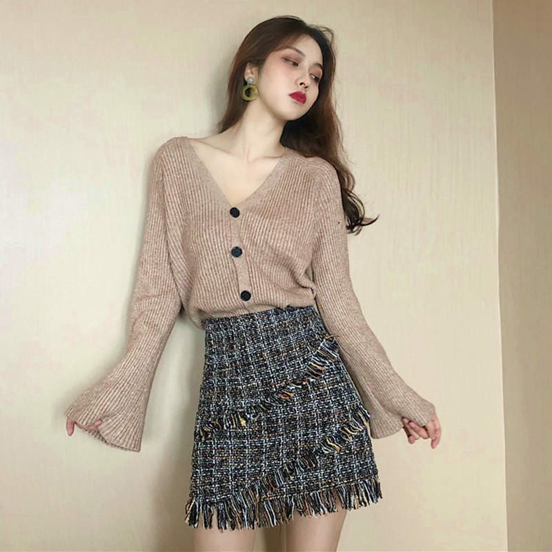 レディース韓国ファッション上下セットカーディガンニットフリンジスカートミニ丈フレアスリーブ長袖