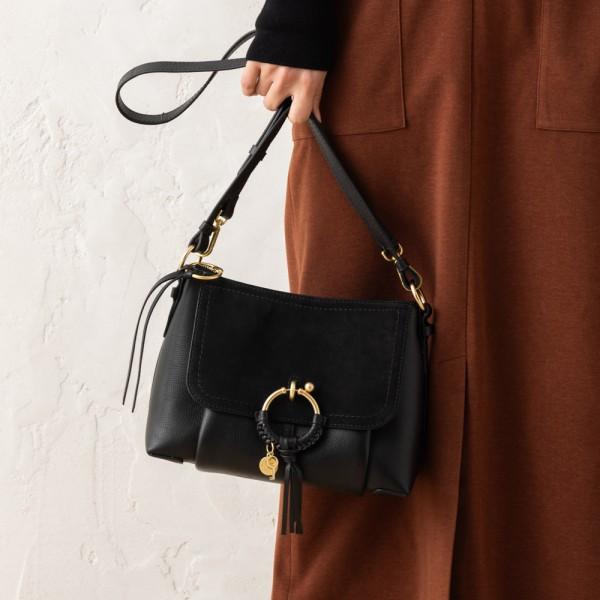 ショルダーバッグ CHS17US910 330 001 ジョアン J