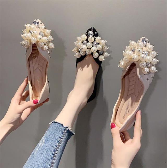 【全店任意2枚購入で100円OFF】今だけ特別Price　新着 先尖った靴 シングルシューズ パール ひしゃく靴 百掛け フラット 5,747円