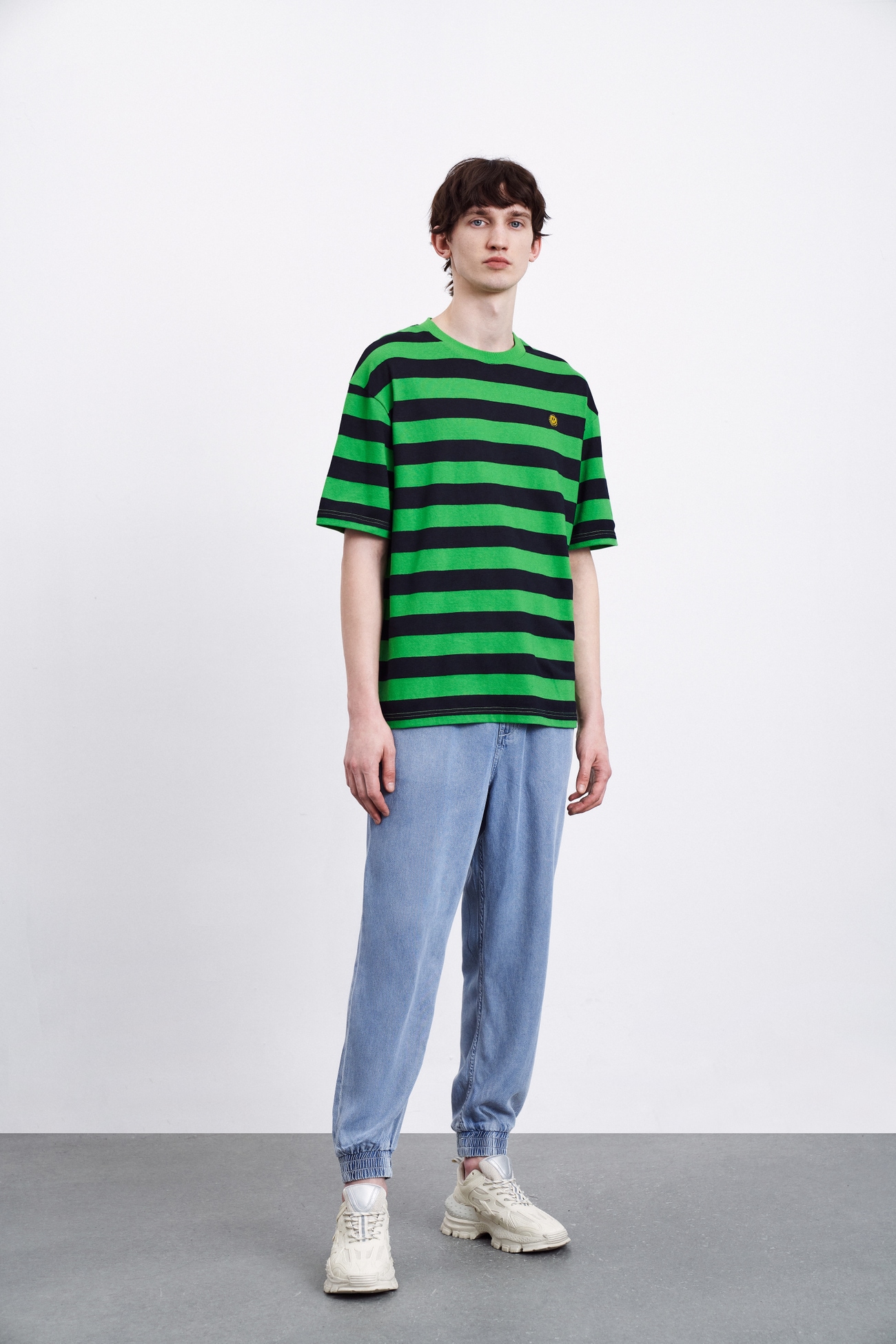 春 夏 メンズ トレンド ヒットカラー ストライプ スマイリーフェイス 半袖Tシャツ グリーン ホワイト XS S M L XL XXL トップス Tシャツ シャツ 袖あり 半袖 きれいめ シンプル