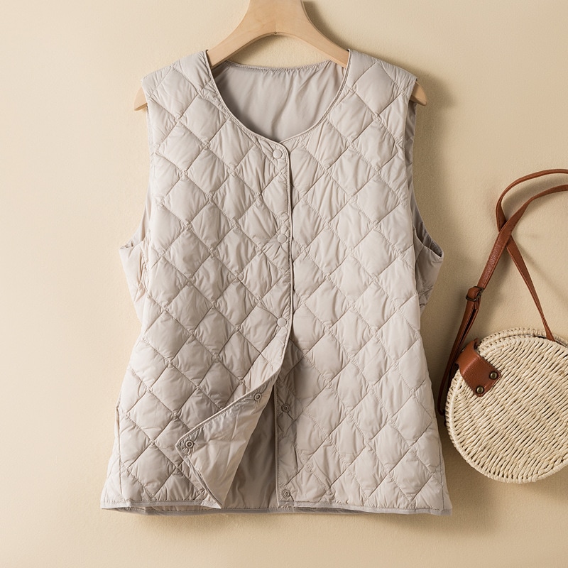 新作登場 ダウンベスト レディース 中綿ベスト ダウンジャケット キルティング 冬服 アウター ボタンダウン 薄手 クルーネック 暖かい 防風 防寒