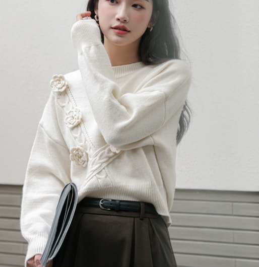 トップス ニットソー プルオーバー ショート丈 長袖 レギュラー袖 ラウンドネック ニット 大人可愛い カジュアル お洒落 ラブリー キュート ルーズ とろみ感 シック 無地 花柄 秋 冬 誕生日