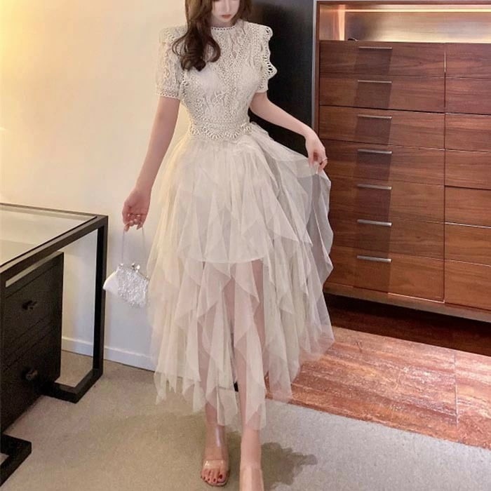 パーティードレス 結婚式 二次会 ロング丈 シースルー レース フレア ボリューム ス おしゃれ ブルー ホワイト Aライン 半袖 デザイン きれいめ ハイウェスト ック カジュ