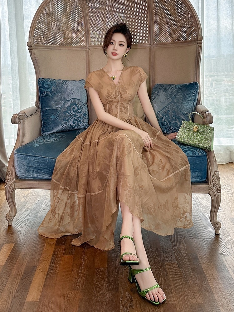 【JY.上品】 2025夏新品 リゾート vネック ロングワンピース 女王様 ドレス パーティー キャバ 大人 同窓会 披露宴 卒業式 結婚式 演奏会 ウェディング 二次会 メガ割 6,269円