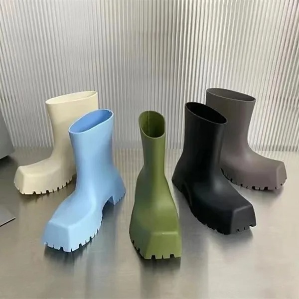 Designer Square Head Tall Boots Thick Bottom Fashion Rain Boots Waterproof Non-slip Wear-resistant W