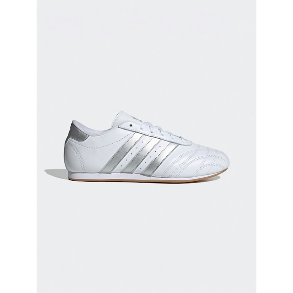 Qoo10 adidas アディダステコンドーレース W ストライ