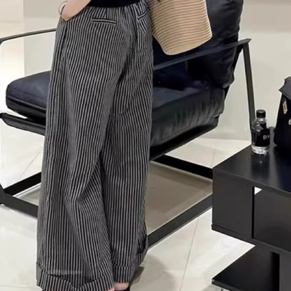 レディース パンツ ボトムス ワイドパンツ ロング ワイド かわいい 大人可愛い シンプル カジュアル おしゃれ こなれ感 ラフ ルーズ 個性的 主役級 抜け感 ナチュラル リラックス ストライプ