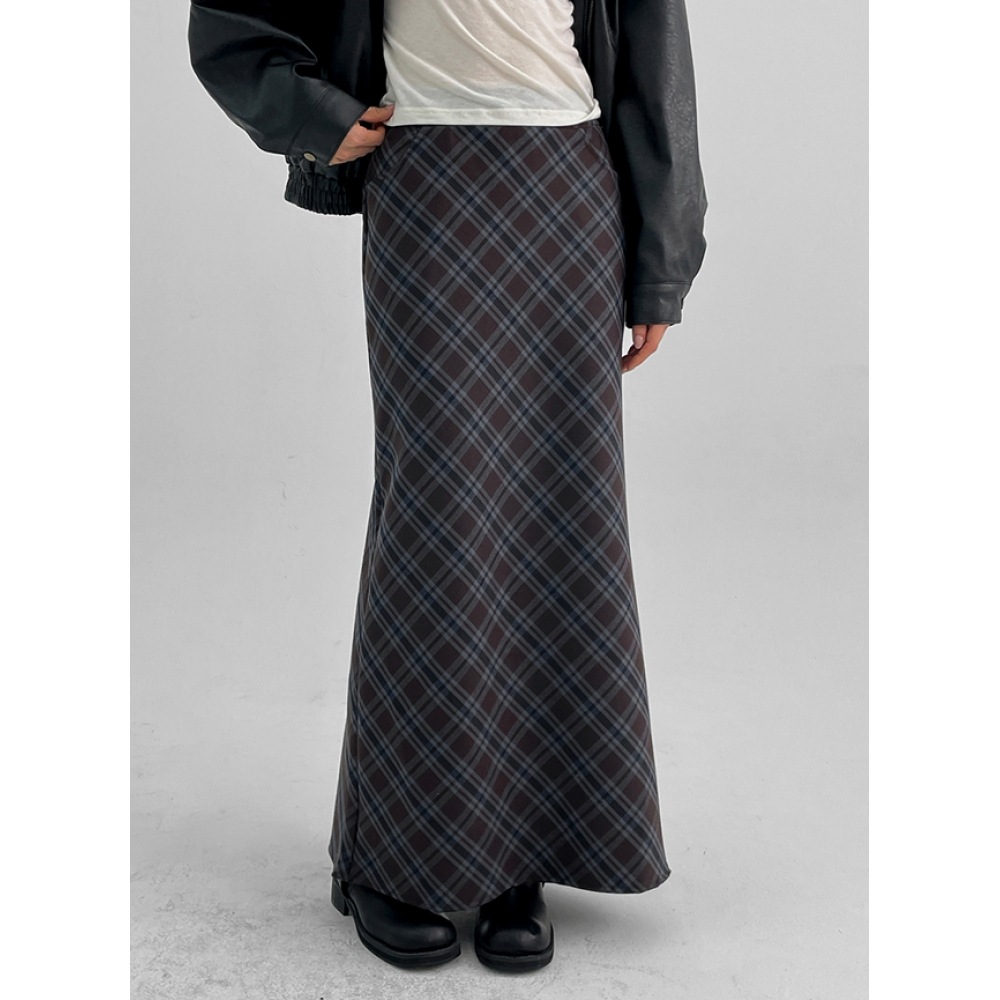 ブラックアップイレトチェックロングスカート